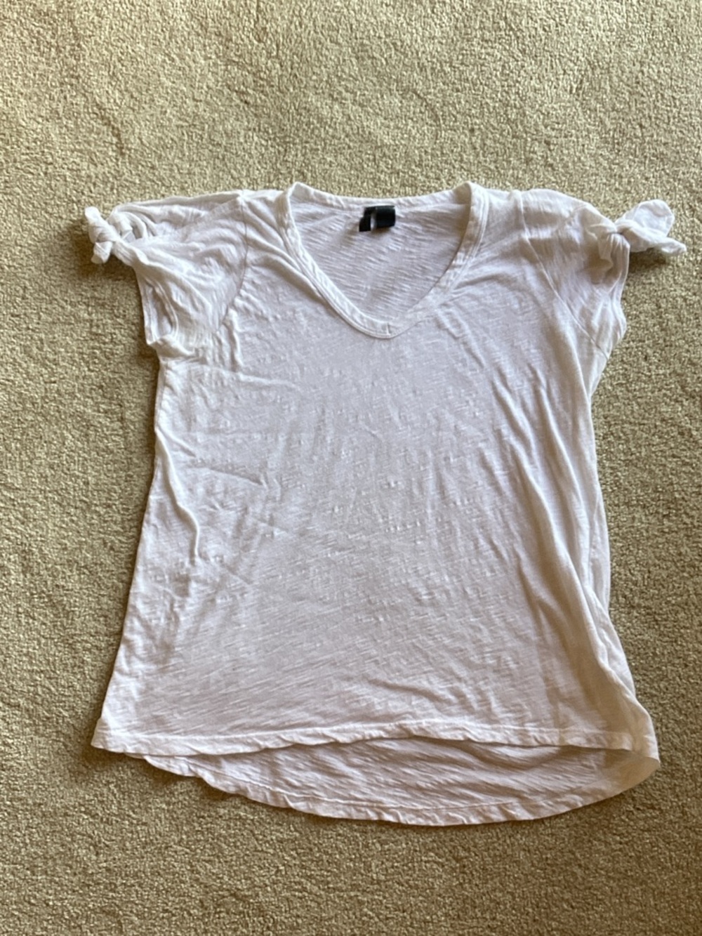 Anthropologie White V-Neck Short Sleeve Tee with Knotted Sleeves